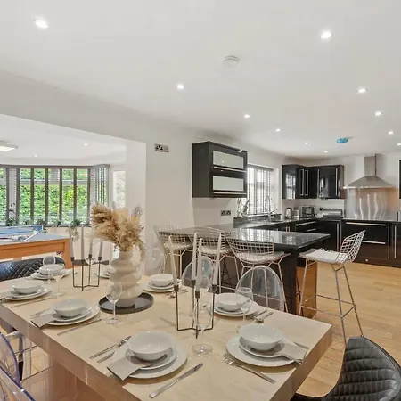 The Coastal - Indoor Swimming Pool - Sauna - Pets Βίλα *