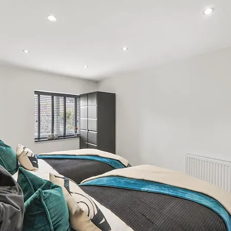 Βίλα The Coastal - Indoor Swimming Pool - Sauna - Pets