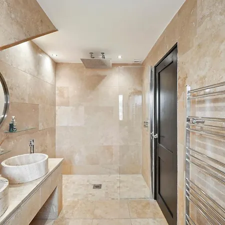 The Coastal - Indoor Swimming Pool - Sauna - Pets Βίλα Filey