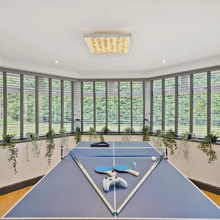 The Coastal - Indoor Swimming Pool - Sauna - Pets *