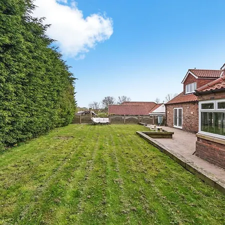 The Coastal - Indoor Swimming Pool - Sauna - Pets Villa Filey