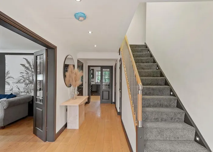 The Coastal - Indoor Swimming Pool - Sauna - Pets *