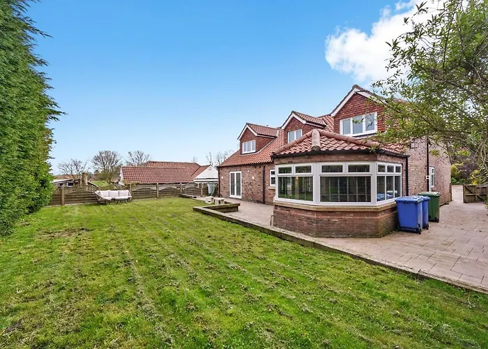 Villa The Coastal - Indoor Swimming Pool - Sauna - Pets *