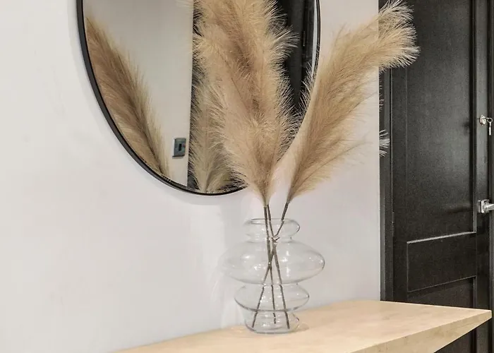 Villa The Coastal - Indoor Swimming Pool - Sauna - Pets *